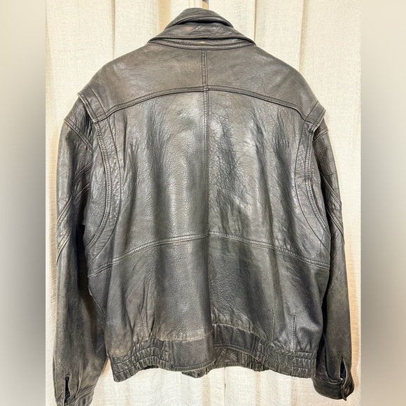 Pelle Studio Men’s Large Black Genuine Leather Bomber Jacket Vintage size L - Picture 8 of 9